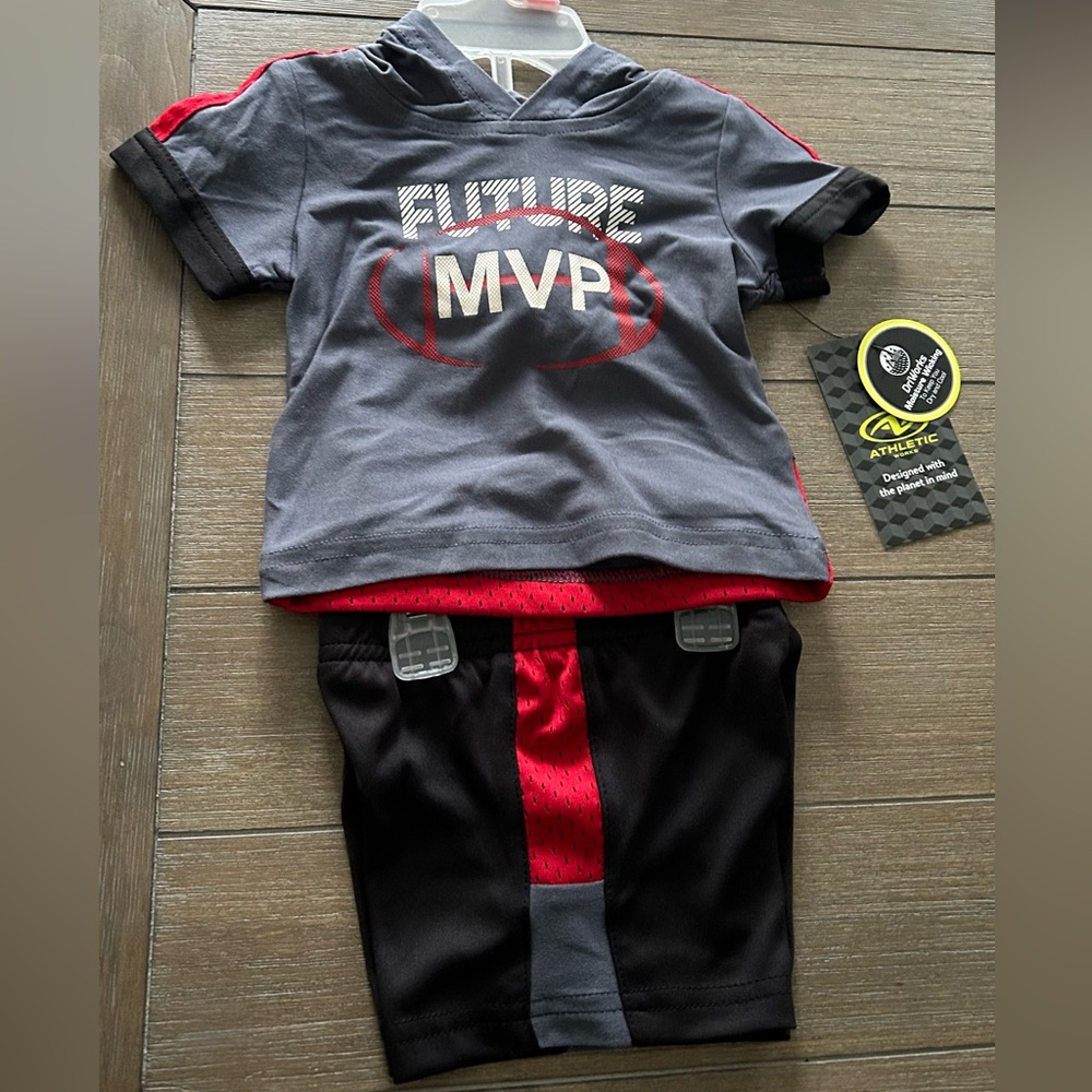 Baby boy 2 pieces outfit size 0-3M red/grey